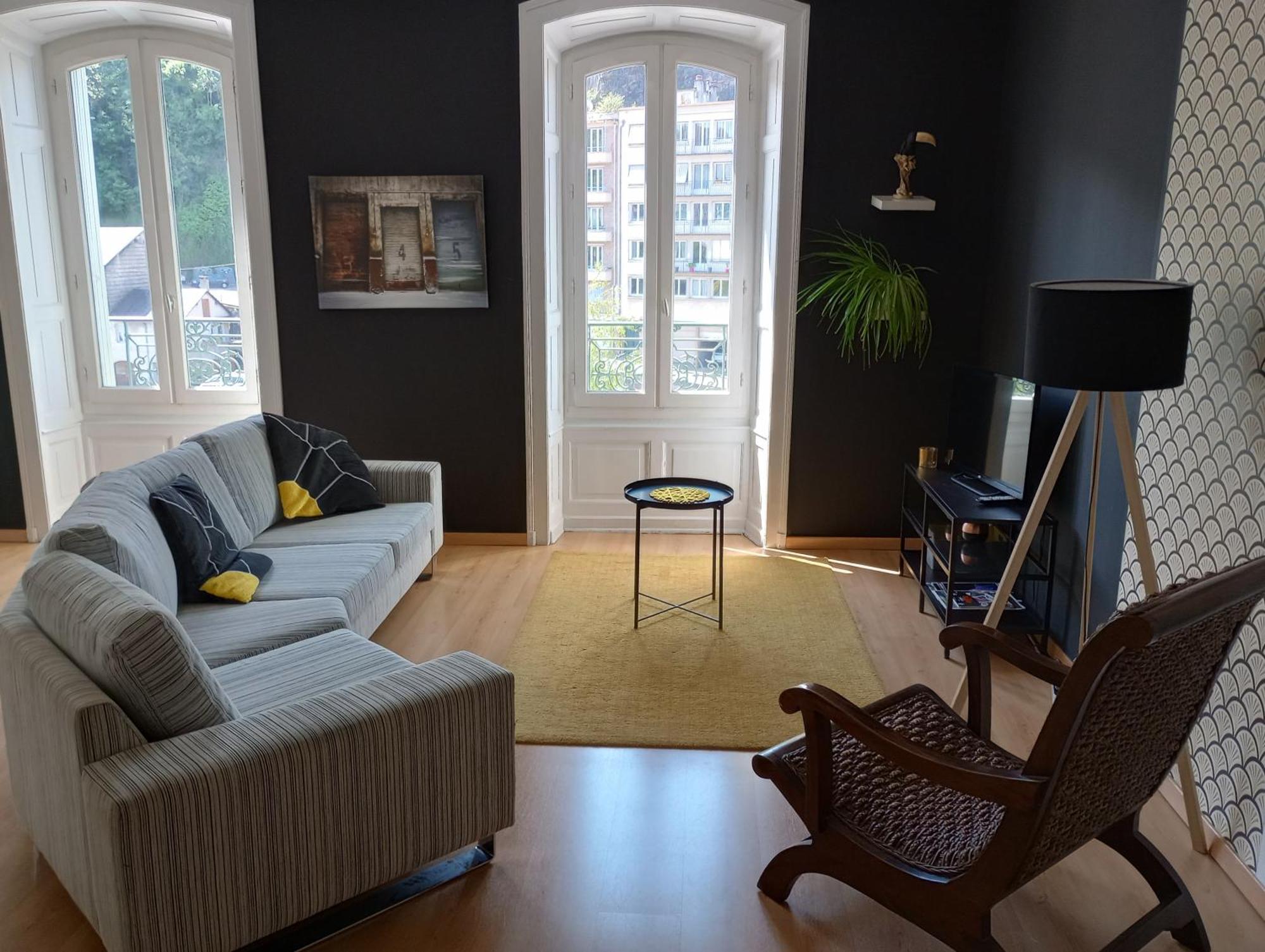 Tulle : Bel Appartement Lumineux En Centre Ville Luaran gambar